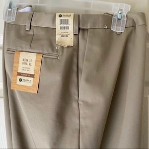 Haggar Men’s Khaki Cotton Dress Pants
